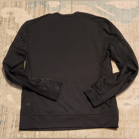 Mens Lululemon All The Range Long Sleeve. Black. Size Small. EUC - Picture 2 of 7